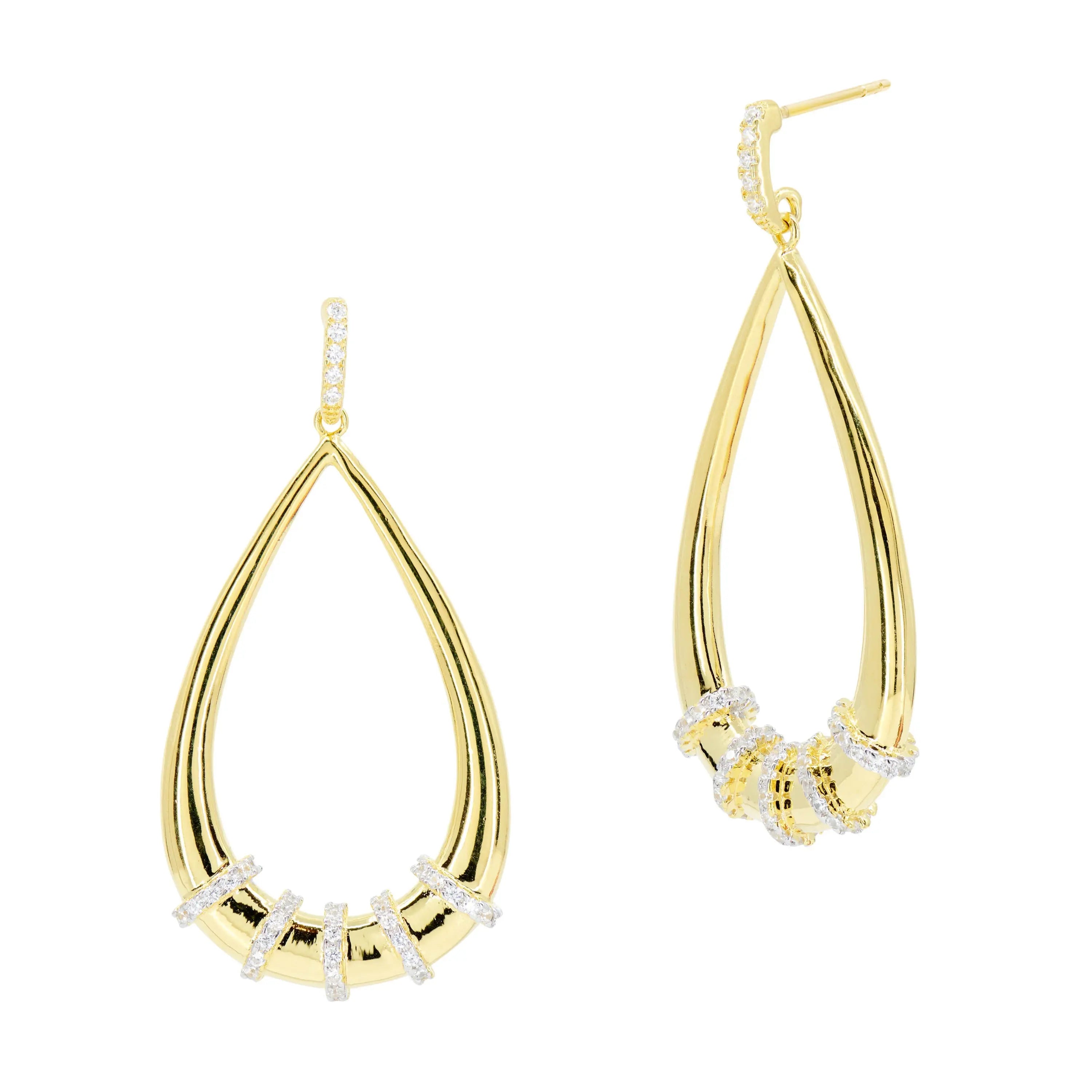 Sparkling Reflections Teardrop Earrings Radiance EARRING
